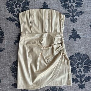 Elegant Strapless Champagne Dress